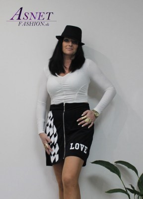 Dámska čierna áčková sukňa s bielym dekorom a logom na zips